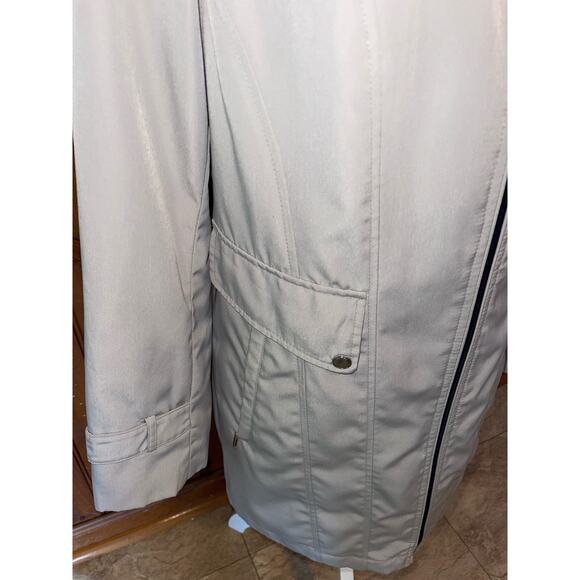 Womens Braetan Light Cream/Gray Lightweight Pockets Full Zip Jacket Size SP - Picture 3 of 9